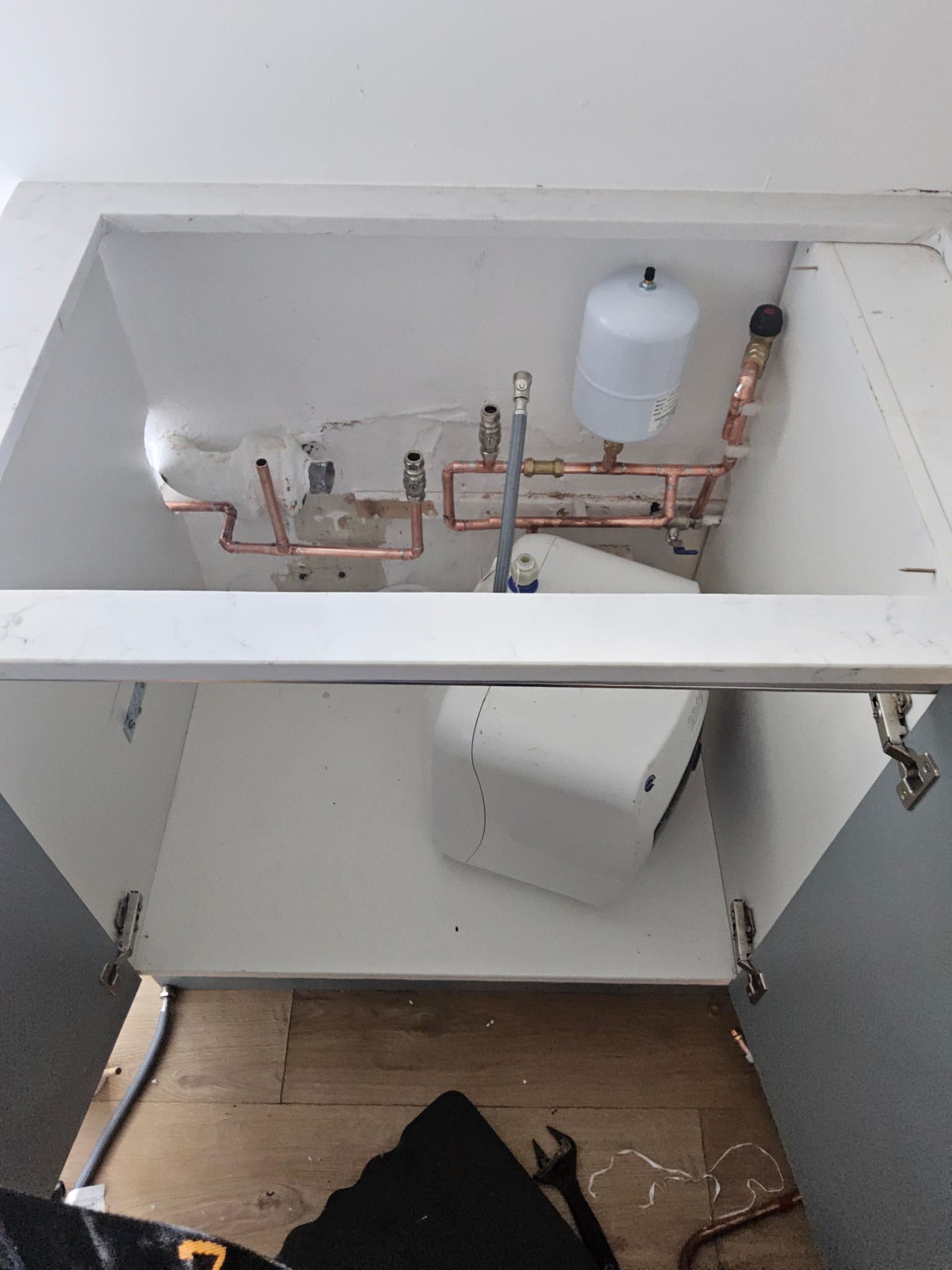 Central heating installation